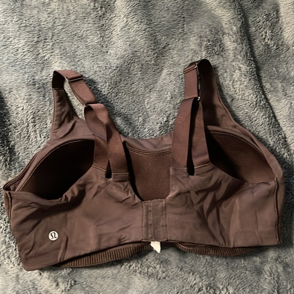 Lululemon 40D Clasp back bra dark brown - Picture 5 of 9